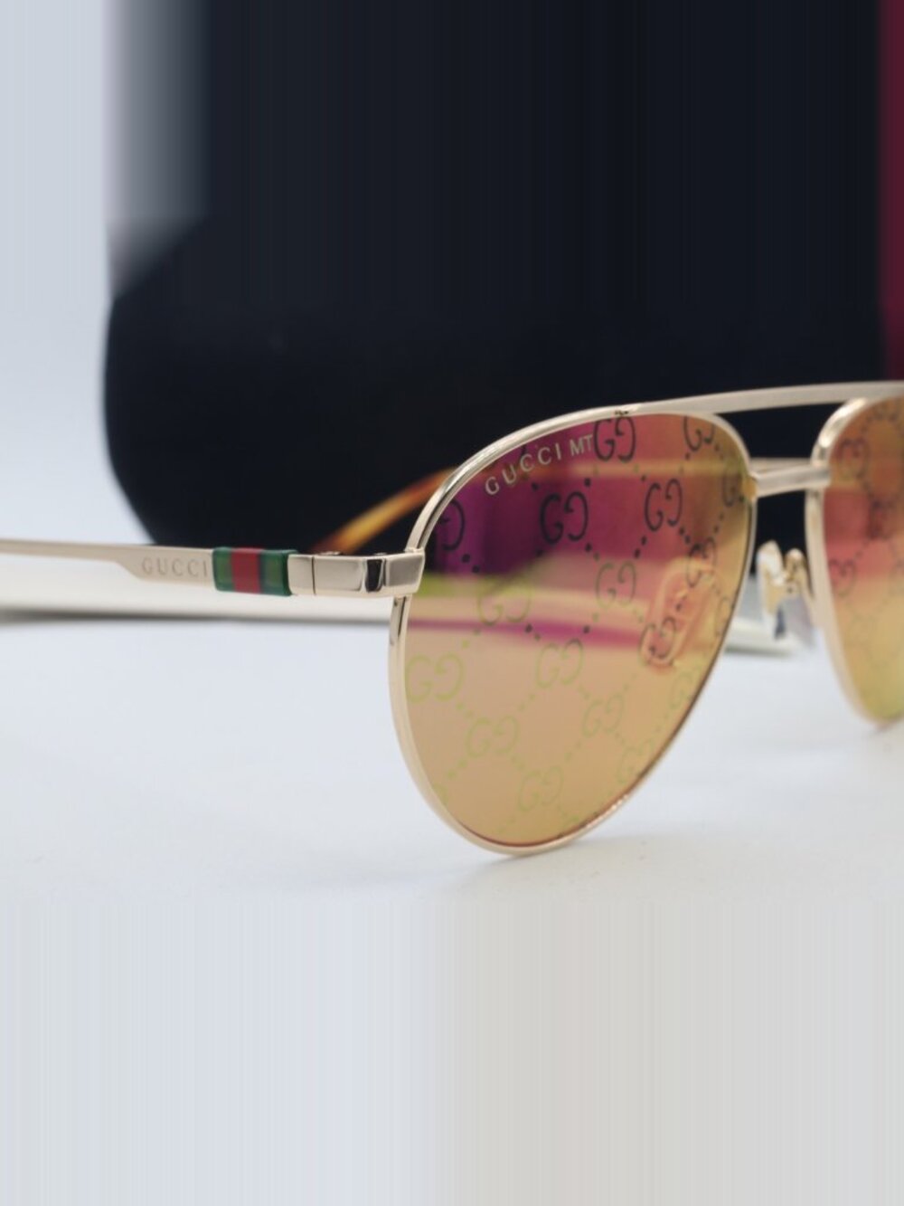 Gucci GG 1679S 002 Aviator Mammogram GG Gold Sunglasses Pink Lenses - Picture 5 of 5
